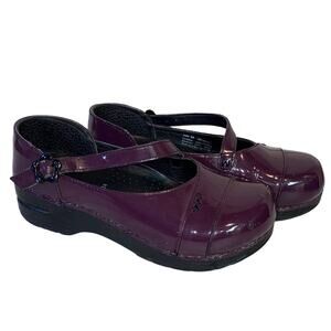 Dansko Youth Patent Leather Purple Mary Jane Clogs 34 / 4